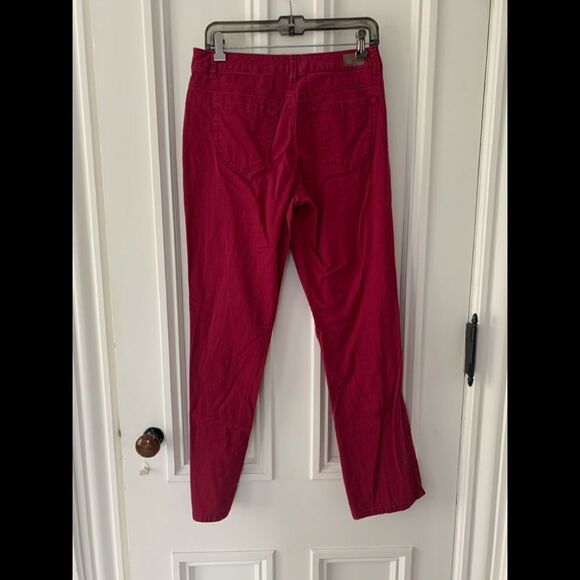 Bandolino dark pink/red pants 8 - Picture 2 of 3